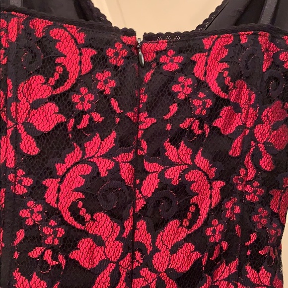 Dress - Picture 8 of 8